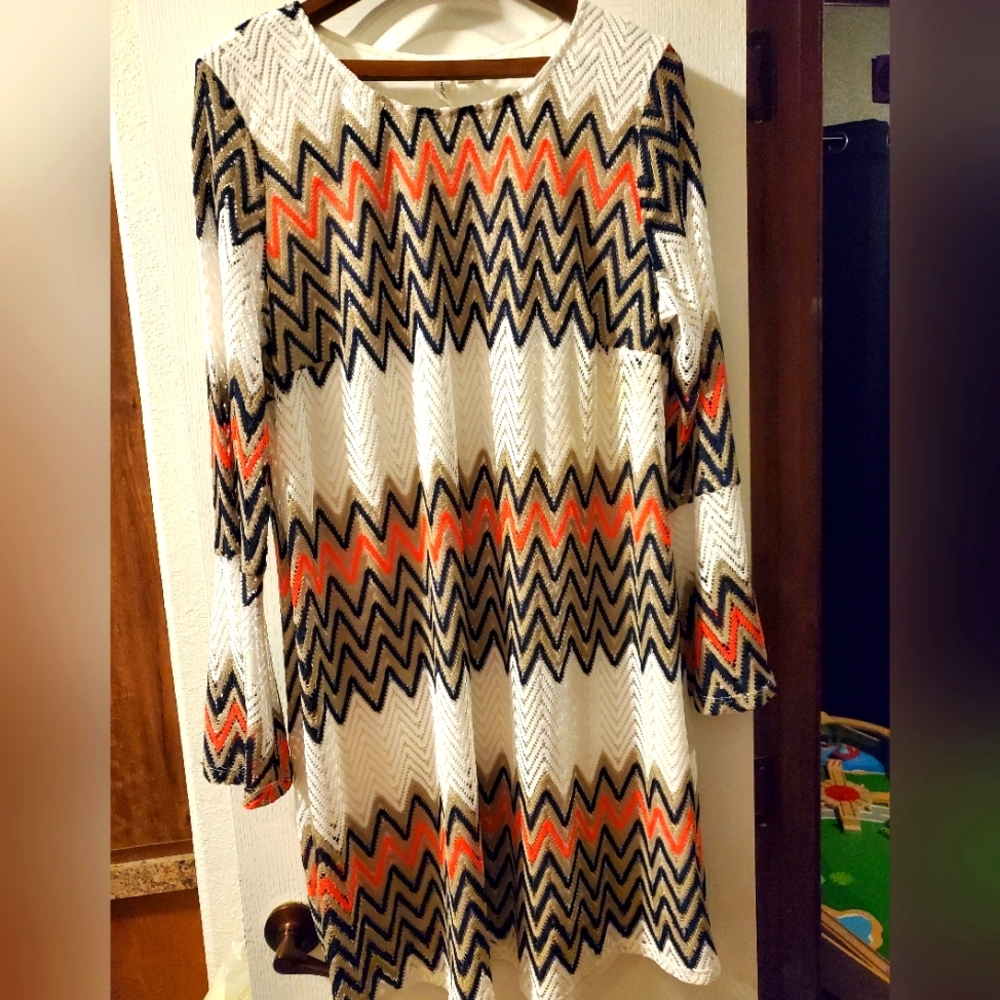 Beautiful Chevron Print Plus 3X Dress